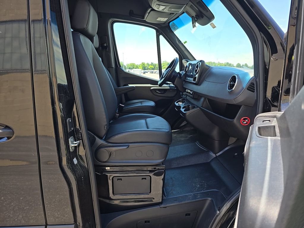 Used 2024 Obsidian Black Metallic Mercedes-Benz Passenger 170 WB image 8