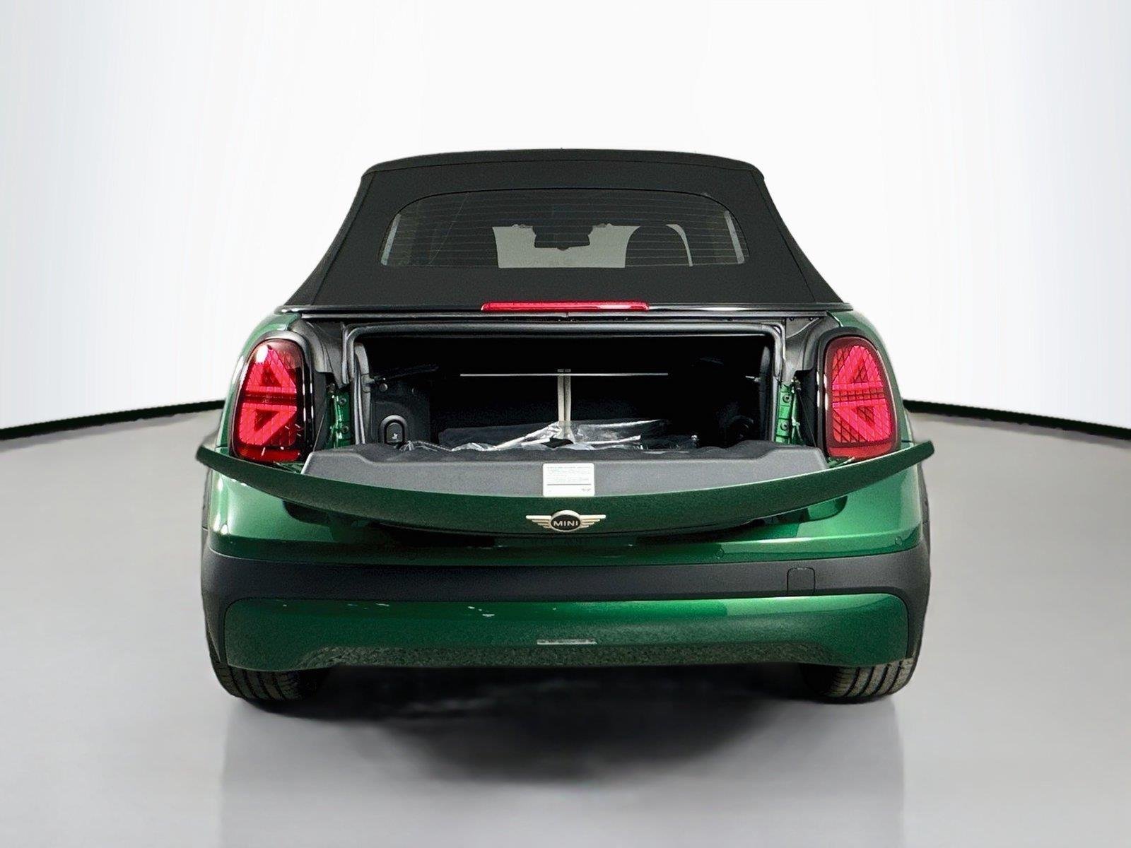 Used 2026 British Racing Green IV Metallic MINI Cooper image 23