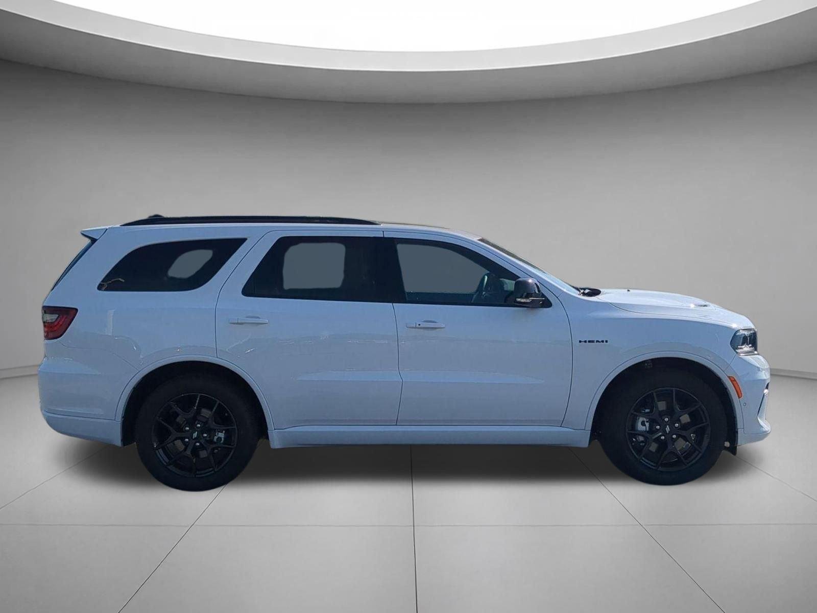 New 2026 White Knuckle Clear-Coat Exterior Paint Dodge GT Plus HEMI V8 image 6
