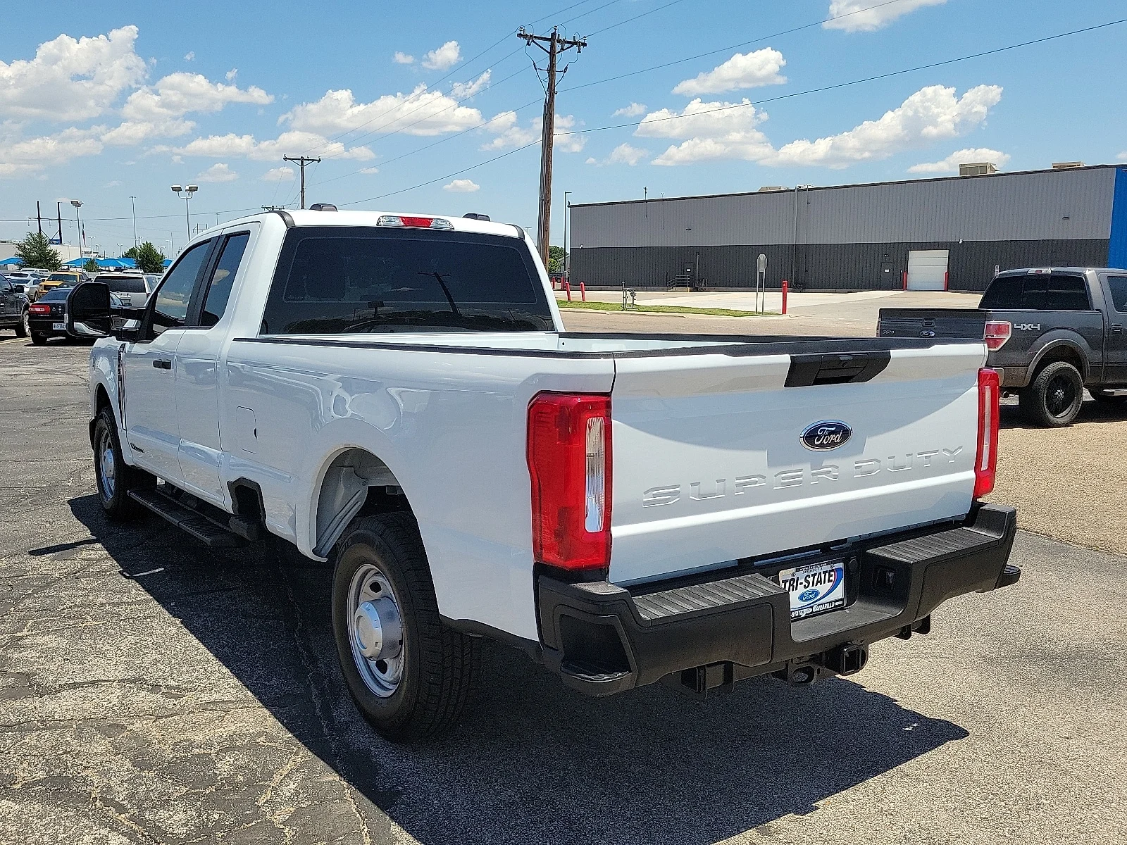 New 2025 Oxford White Ford F-250&reg; XL image 3