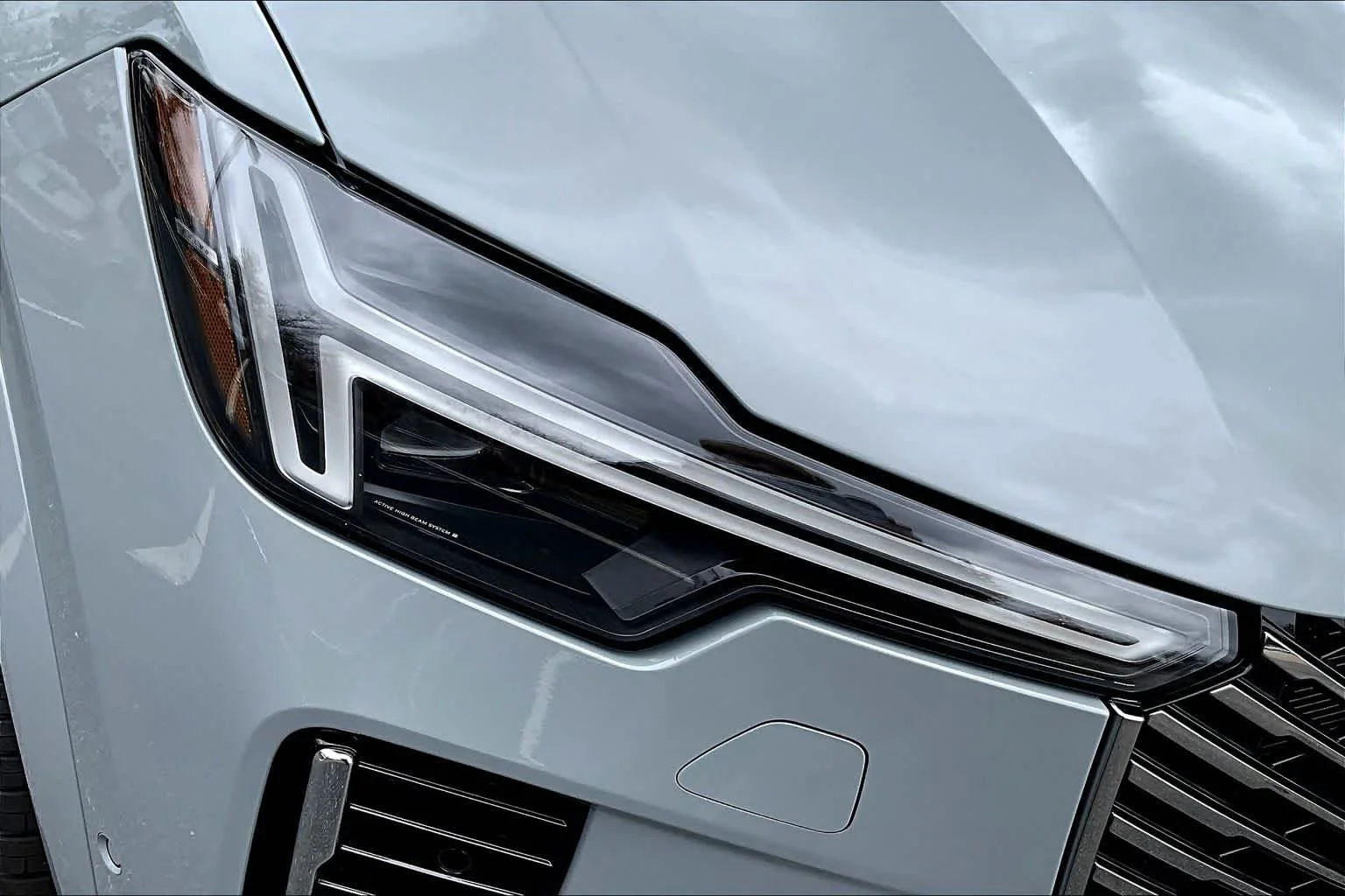 New 2026 Vapour Grey Volvo Plus image 15