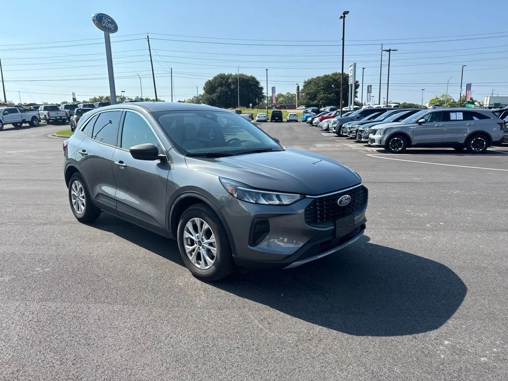 Used 2024 Gray Ford Active image 20