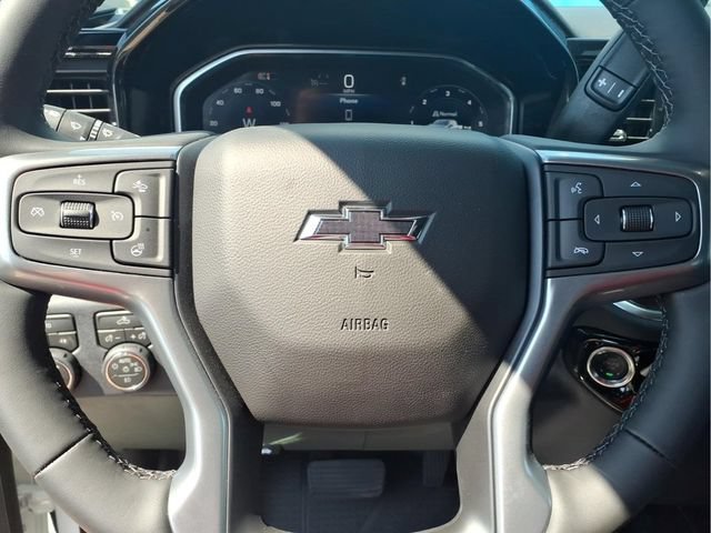 New 2026 Summit White Chevrolet RST image 11