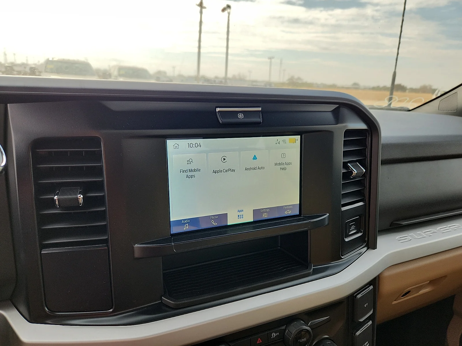 New 2027 Carbonized Gray Metallic Ford XLT image 24