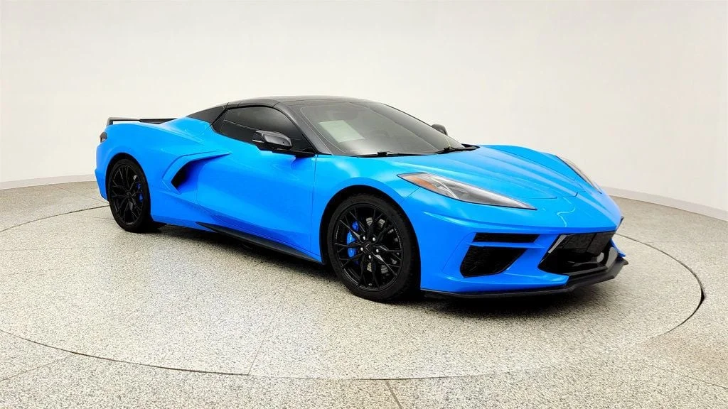 Used 2023 Rapid Blue Chevrolet 2dr Stingray Convertible w/3LT, Z51, Front Lift & Mag Ride image 3