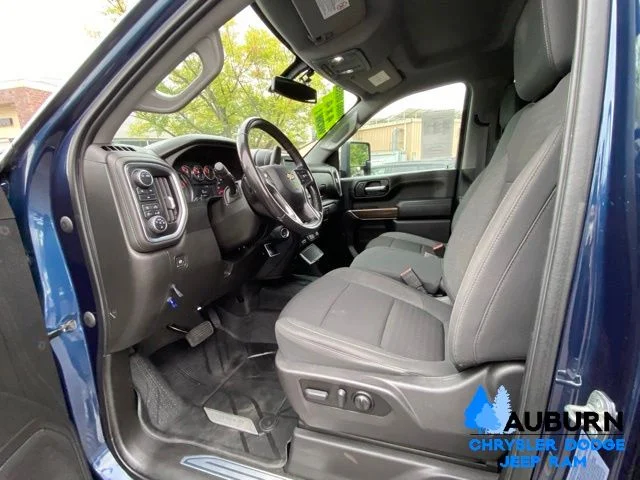 Used 2022 Blue Chevrolet LT image 31