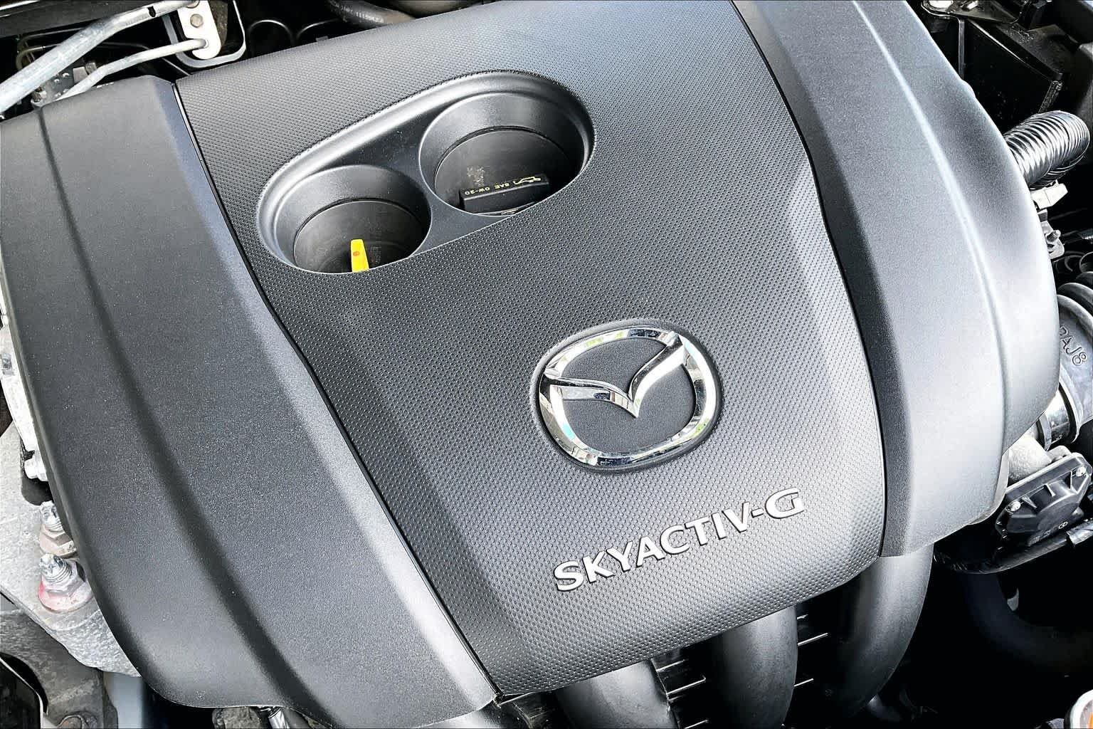 Used 2022 Snowflake White Pearl Mica Mazda 2.5 S Select Package image 31