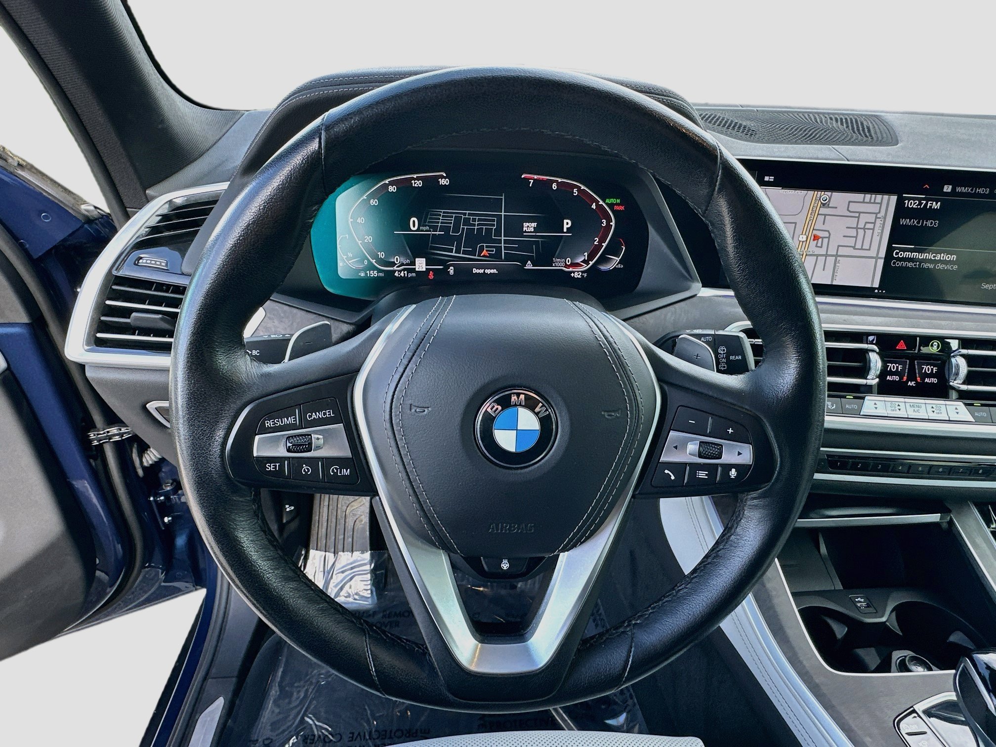 Used 2023 Phytonic Blue Metallic BMW xDrive40i image 11