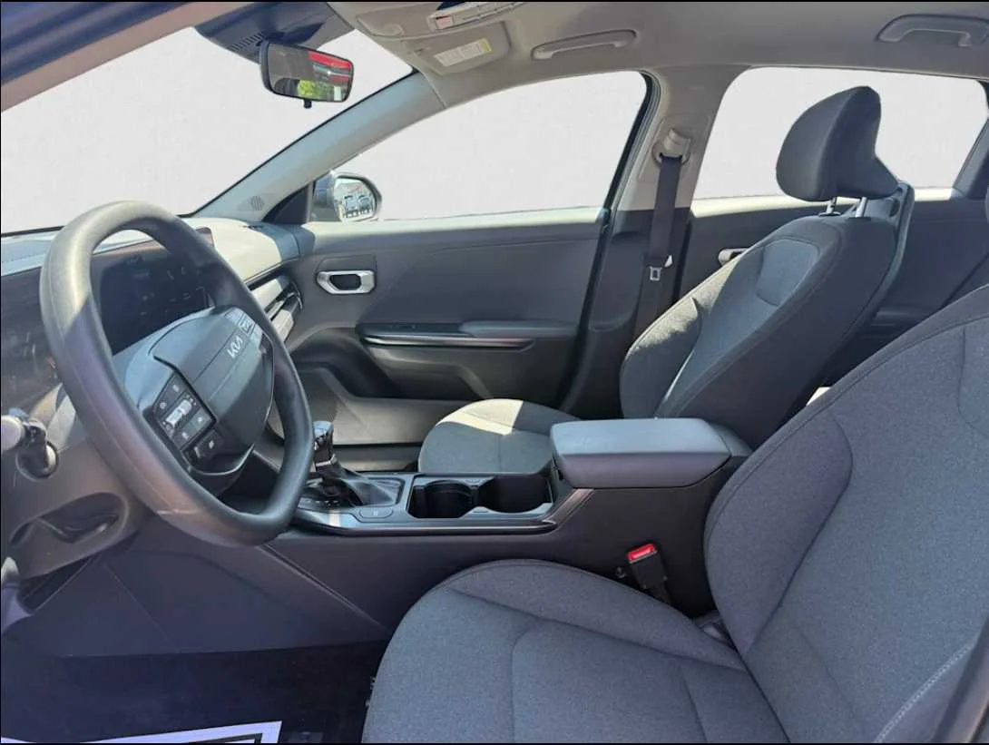 Used 2025 Interstellar Gray Kia LXS image 14