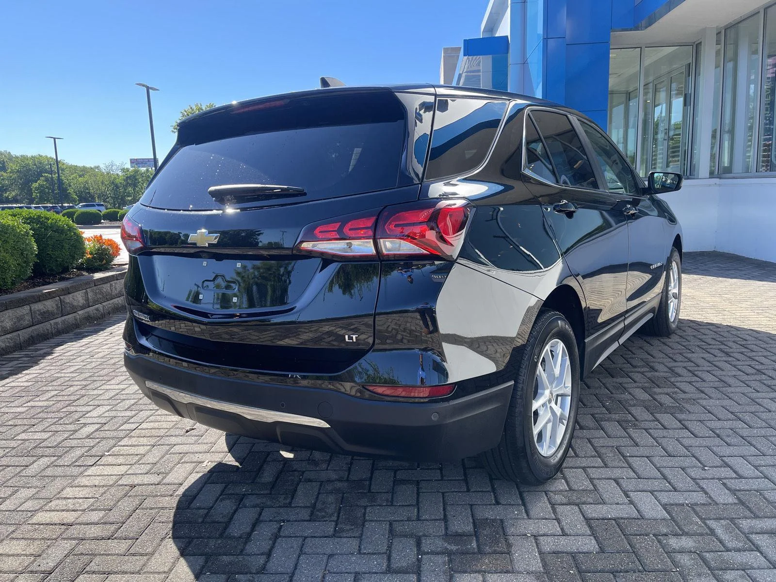 Used 2024 Mosaic Black Metallic Chevrolet LT image 5