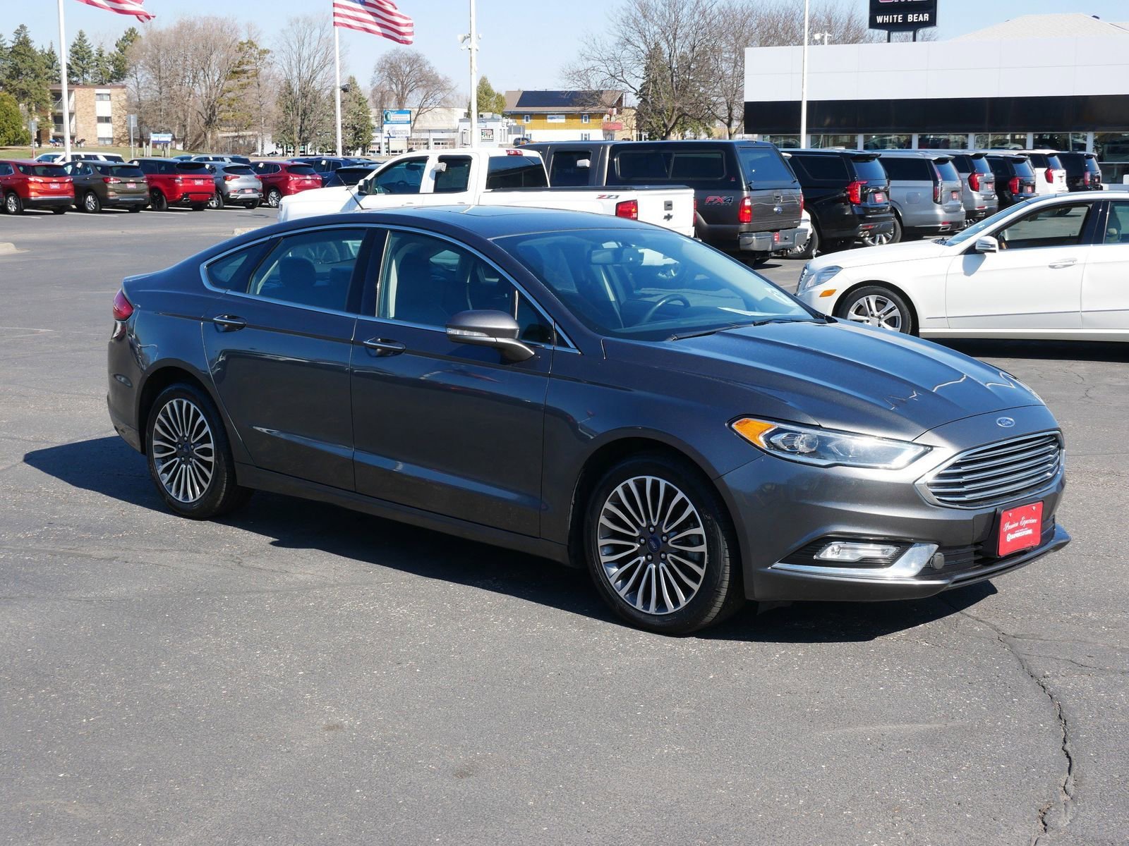 Used 2017 Ford Fusion SE with VIN 3FA6P0T96HR330971 for sale in White Bear Lake, Minnesota