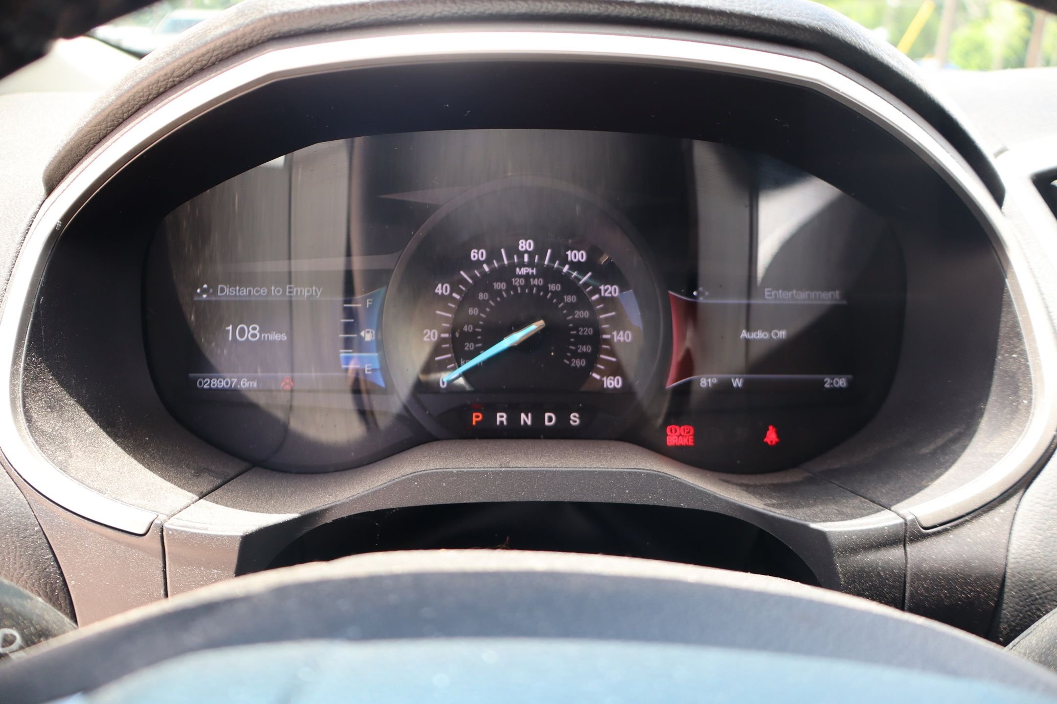 Used 2018 Gray Ford SEL image 16