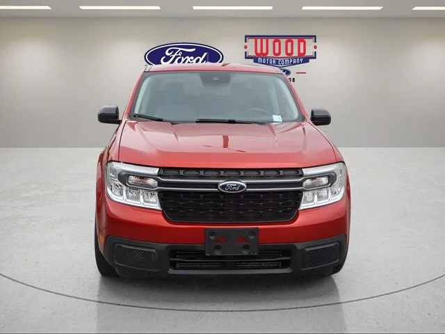 Used 2024 Chili Pepper Red Ford XLT image 9