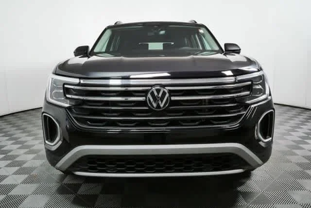 Certified Used 2025 Deep Black Pearl Volkswagen 2.0T Peak Edition image 34