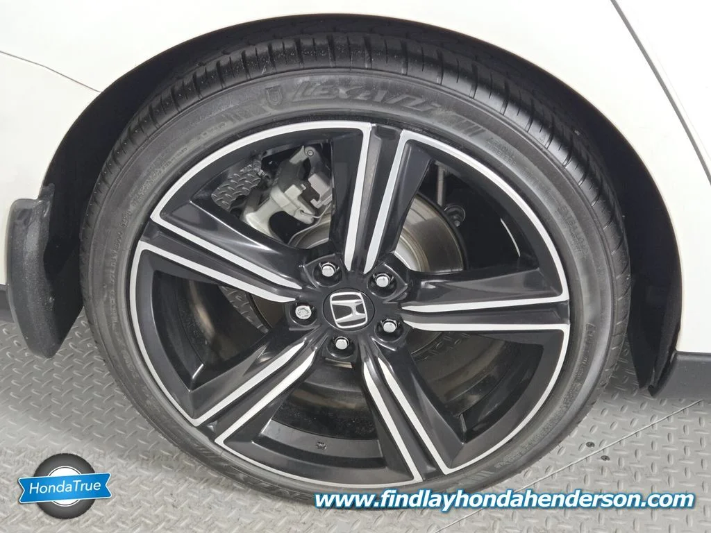 Certified Used 2023 Platinum White Pearl Honda Sport image 11