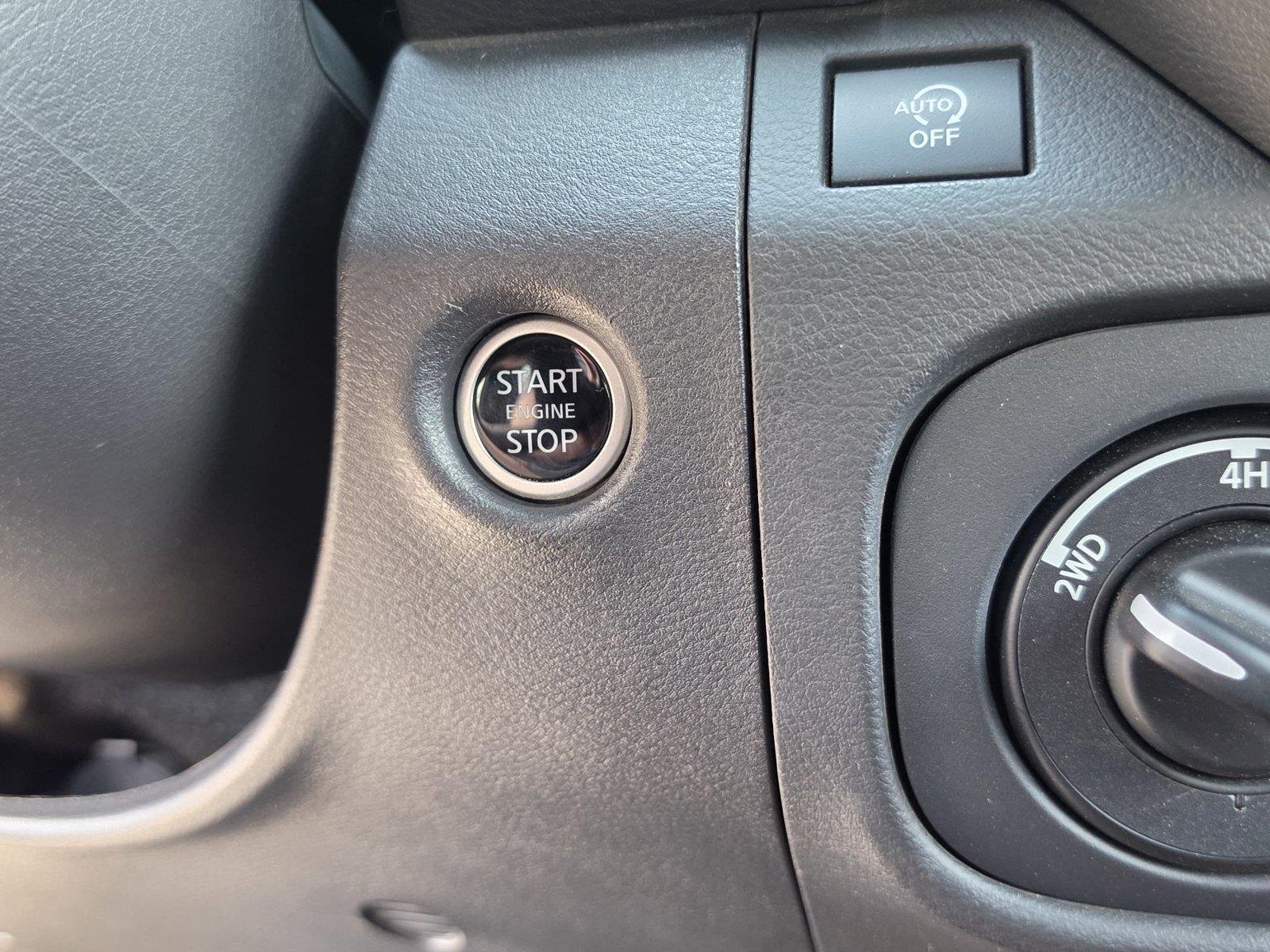 Used 2025 Boulder Gray Pearl Nissan PRO-4X image 25