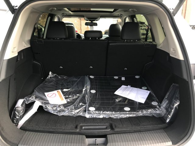 2026 Nissan Rogue Platinum - Photo 17