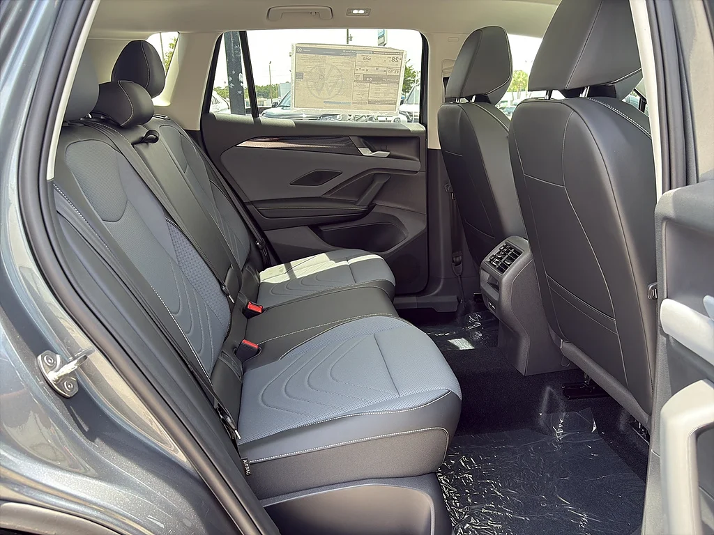 New 2026 Platinum Gray Metallic Volkswagen SE FWD image 17