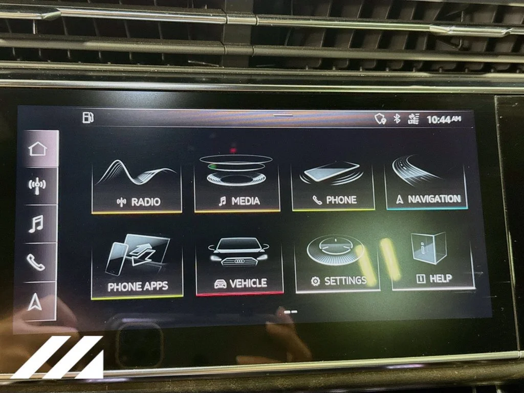 Used 2019  Audi Prestige image 16