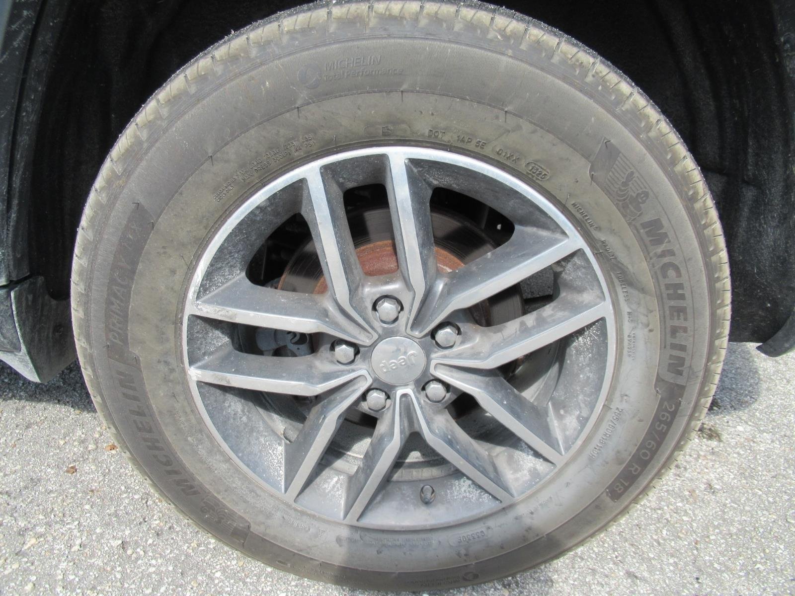Used 2017 Brown Jeep Limited image 5
