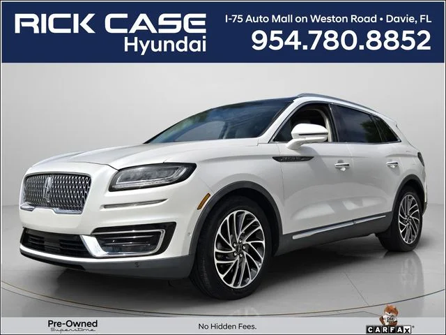 Used 2019 White Lincoln Reserve image 1