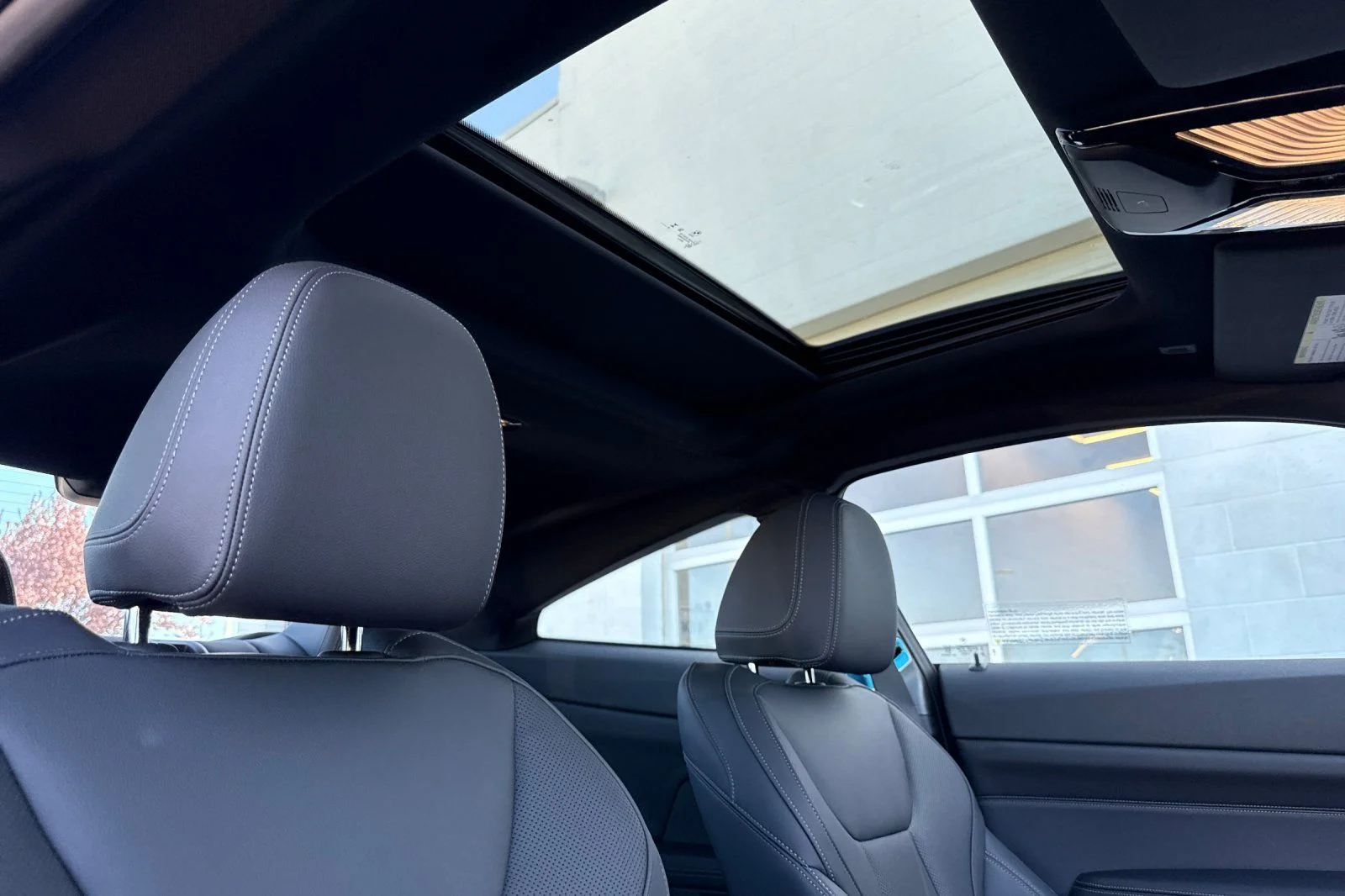 New 2026 Black Sapphire Metallic BMW M440i image 13