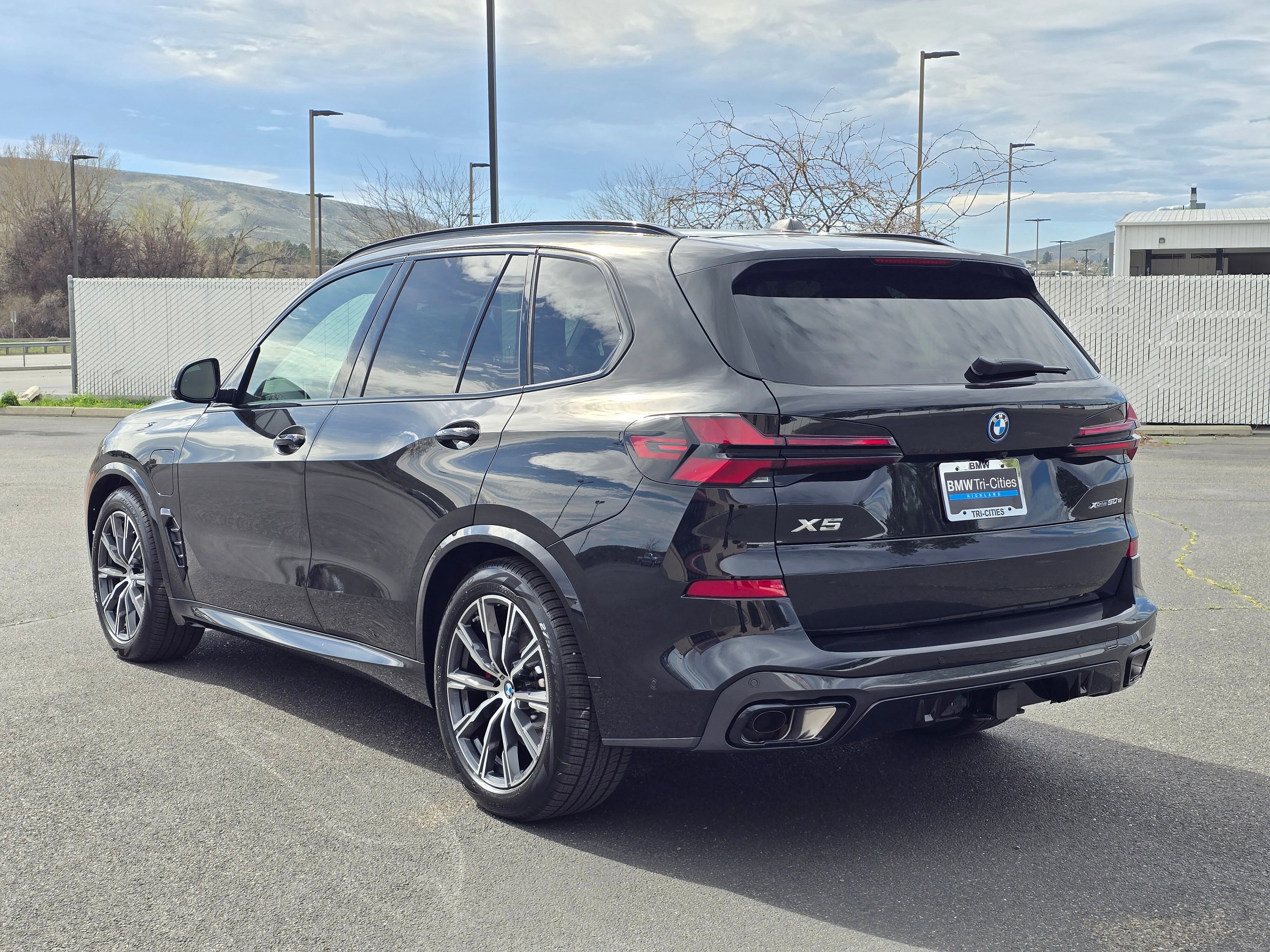 2026 BMW X5 50e - Photo 36