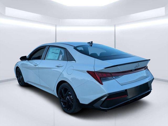 New 2026 White Hyundai SEL Sport image 5