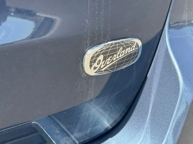 Used 2019 Blue Jeep Overland image 23