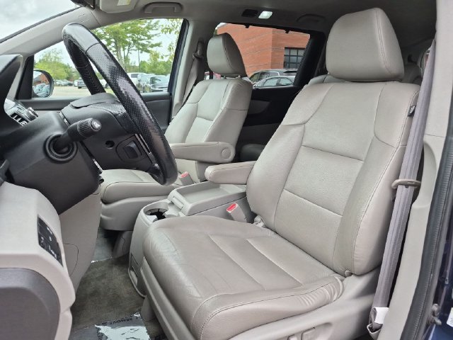 Used 2014  Honda EX-L image 11
