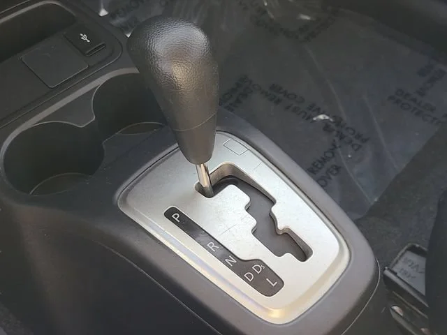 Used 2024 Gray Mitsubishi ES image 25