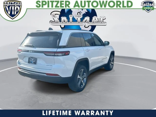 New 2026 Bright White Clear-Coat Exterior Paint Jeep Limited image 9