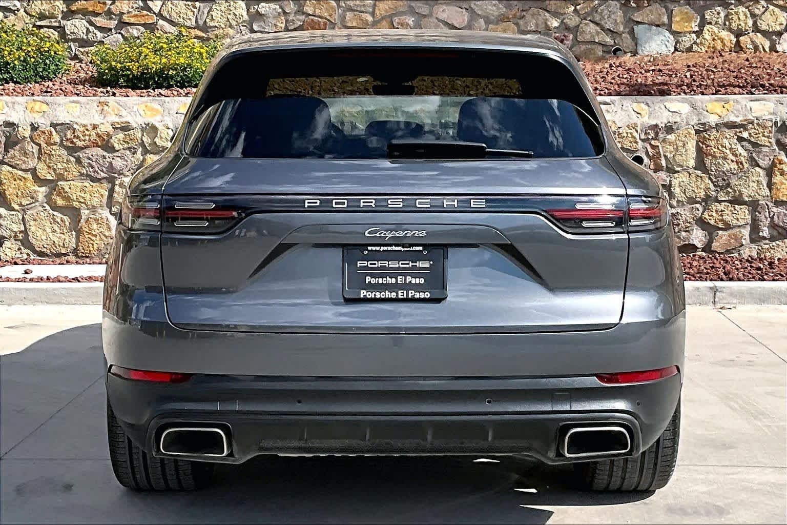 Used 2021 Quartzite Grey Metallic Porsche  image 5