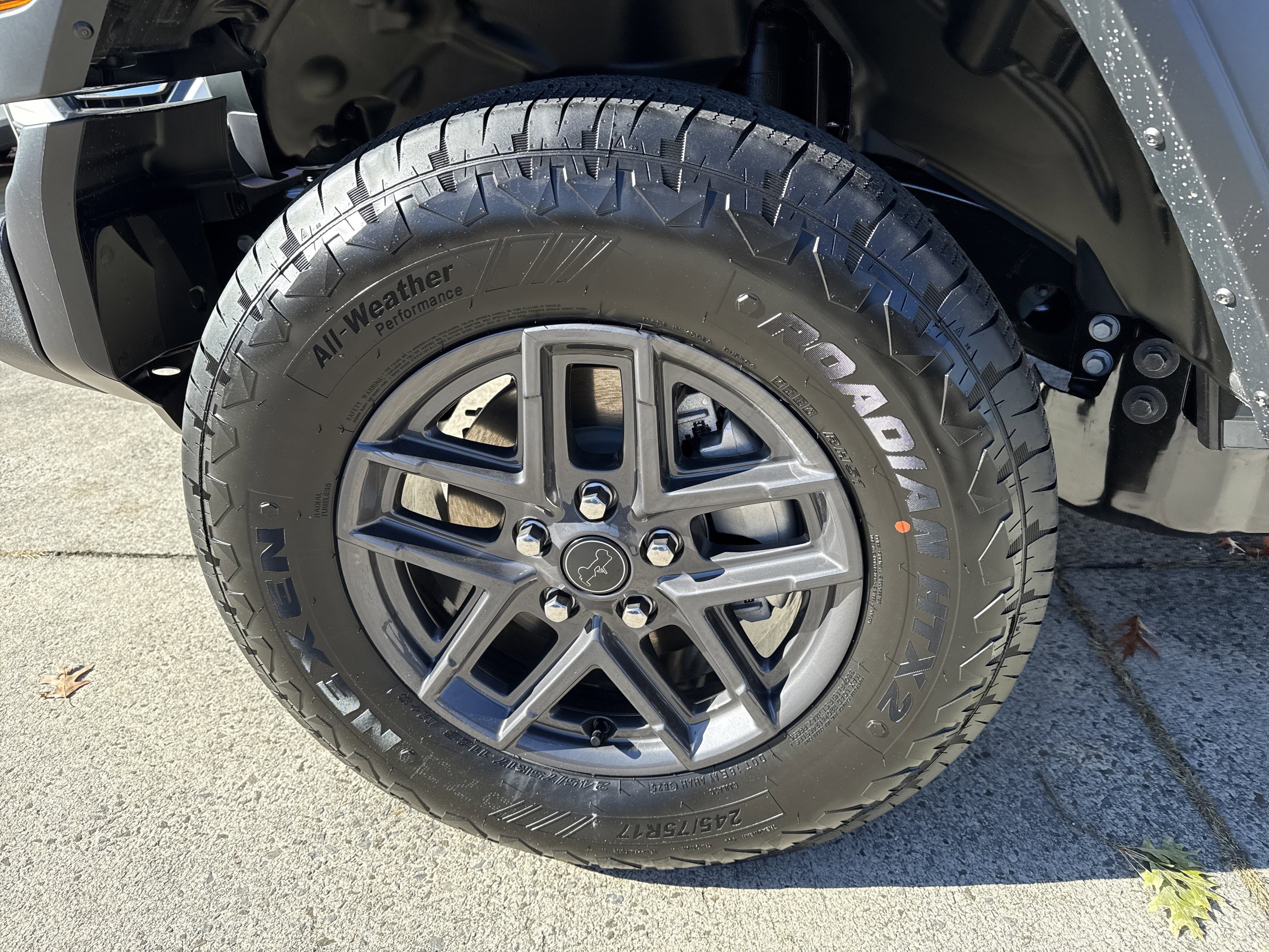 New 2026 Anvil Clearcoat Jeep Sport S image 11