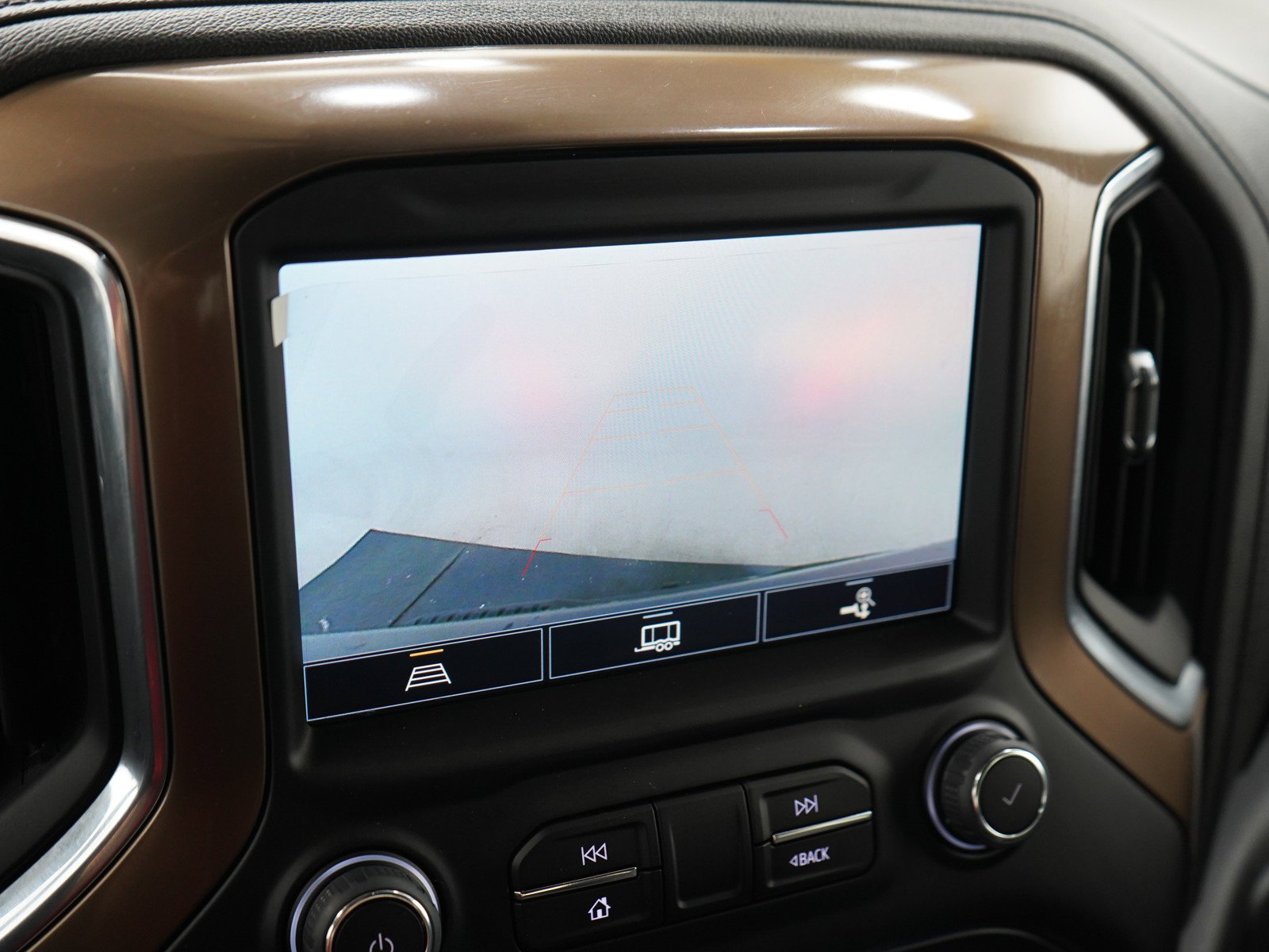 Used 2022 Northsky Blue Metallic Chevrolet High Country image 20