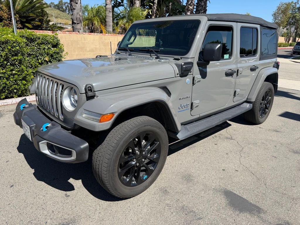 Used 2023 Gray Jeep 4-Door Sahara 4XE image 2
