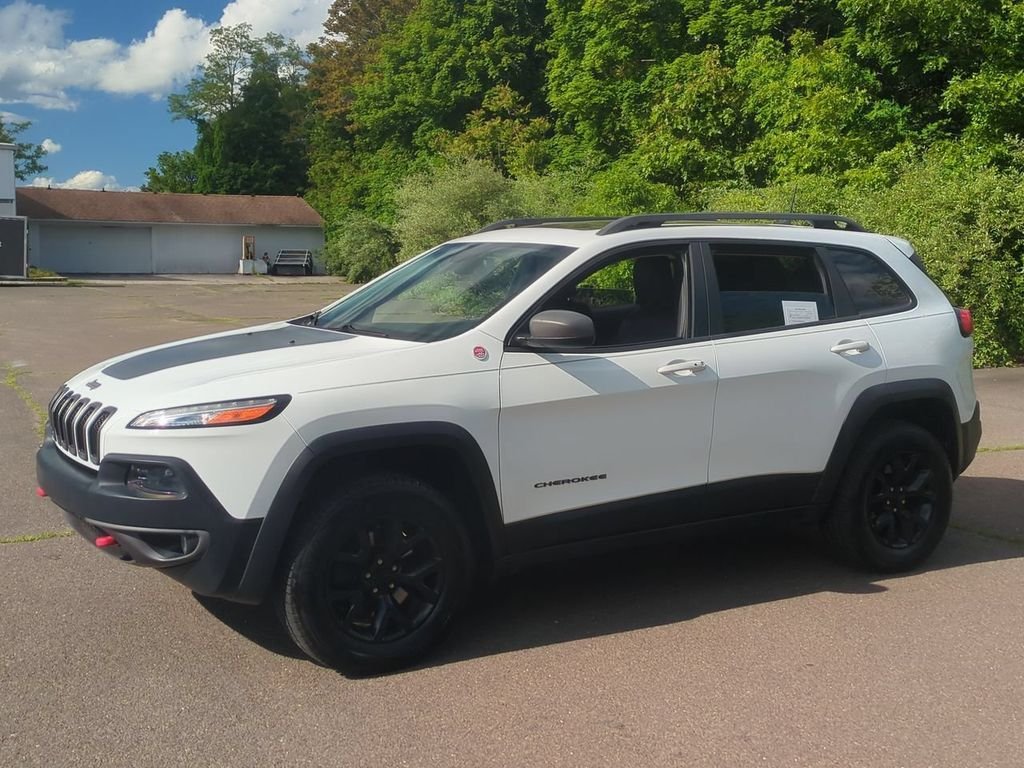 Used 2016 Jeep Cherokee Trailhawk with VIN 1C4PJMBS9GW112885 for sale in Thomaston, CT