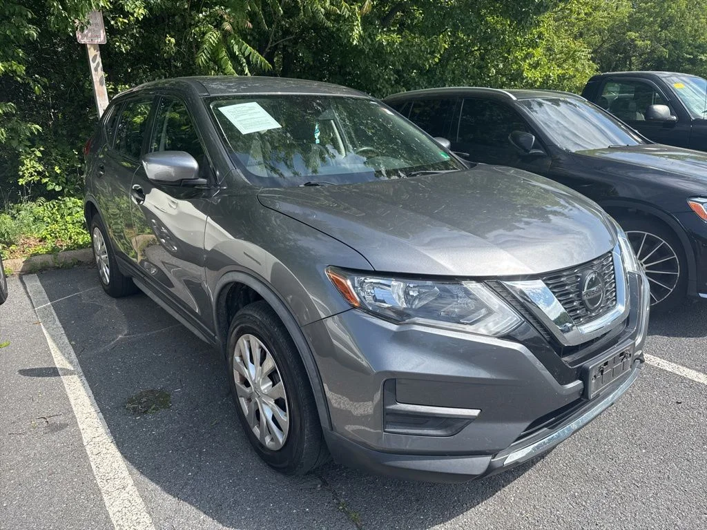 2020 Nissan Rogue S AWD's photo