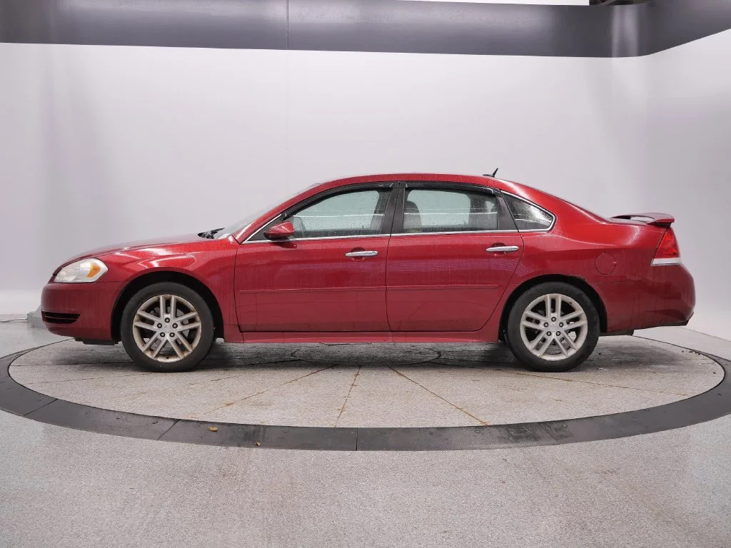 Used 2014 Red Chevrolet LT image 2