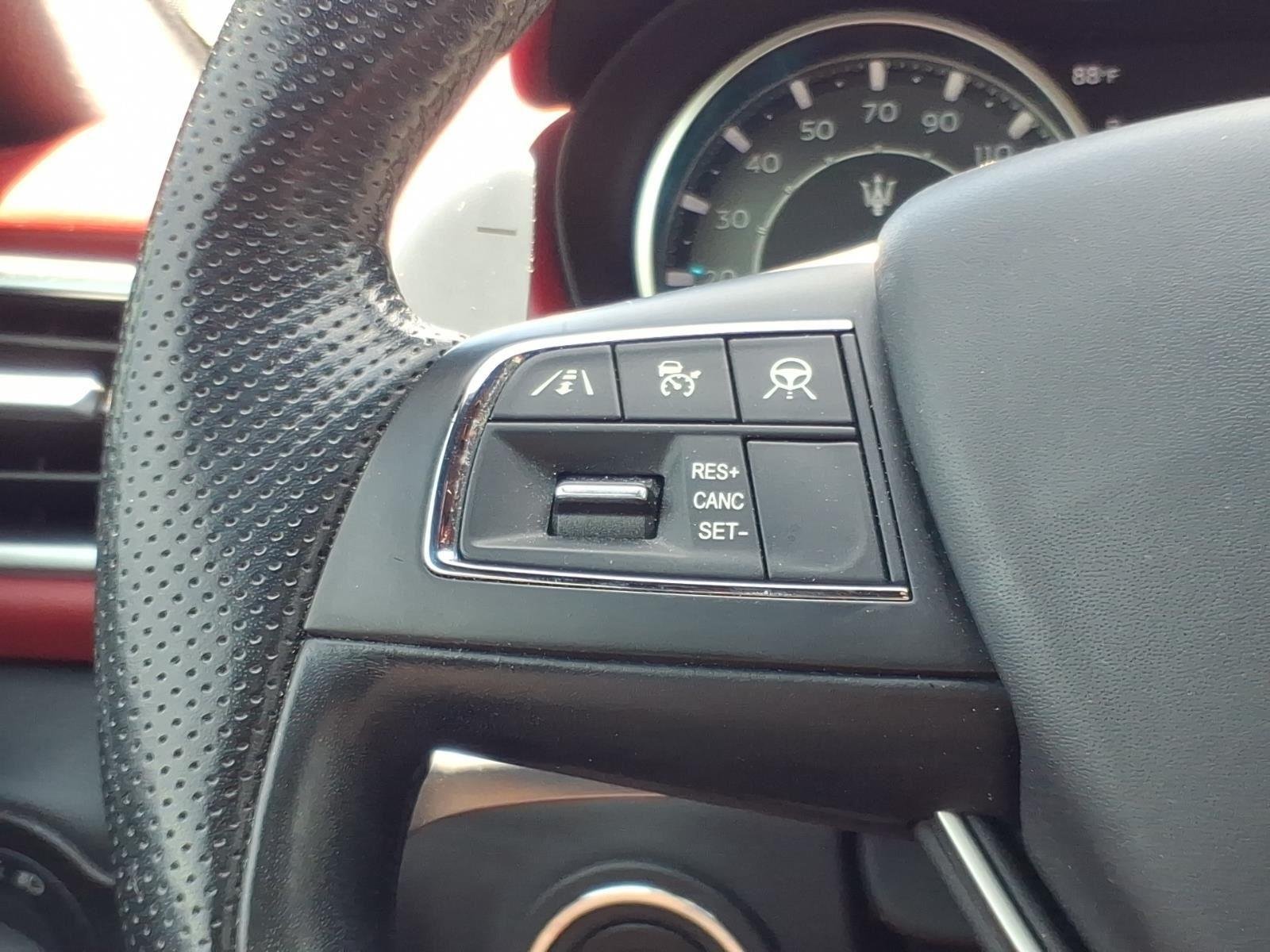 Used 2022 Bianco Maserati Modena image 26