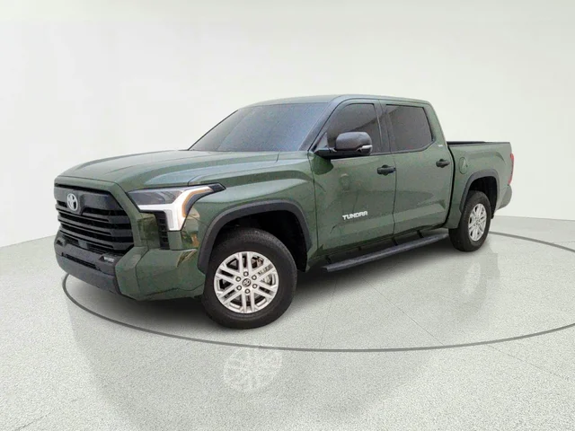 2022 Toyota Tundra 4WD SR5