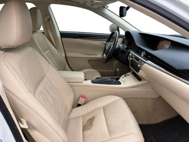 Certified Used 2015 White Lexus NA image 12