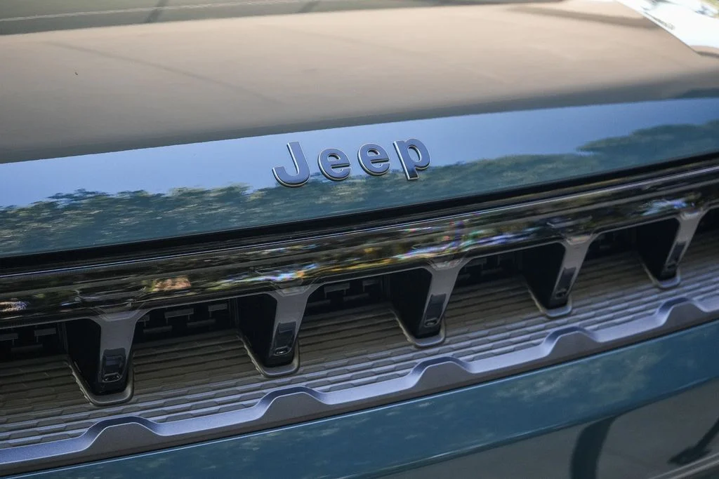 New 2026 Steel Blue Exterior Paint Jeep Upland image 9