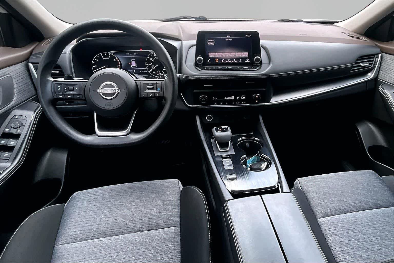 Used 2023 Pearl White Tricoat Nissan SV image 16