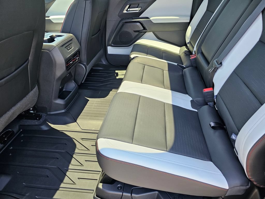 New 2026 Black Chevrolet RST Stars and Steel Edition - Extended Range image 18