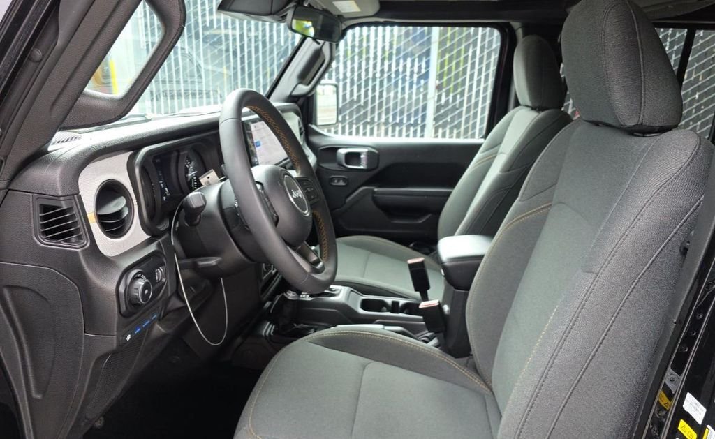 Used 2024 Black Jeep Sport S 4xe image 7