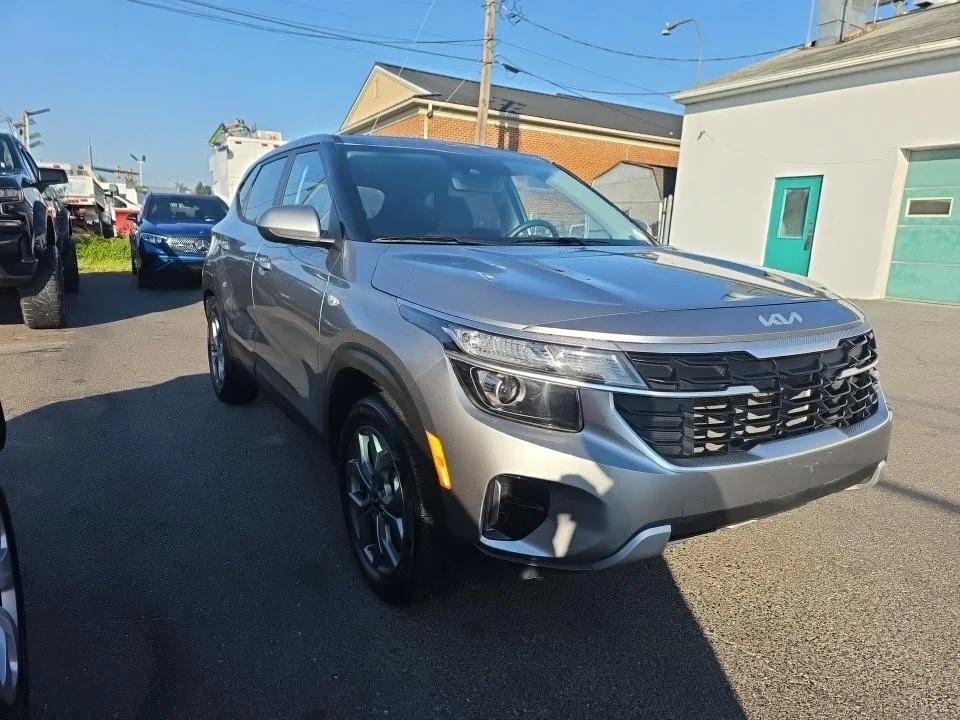 Certified Used 2026 Gray Kia LX image 3