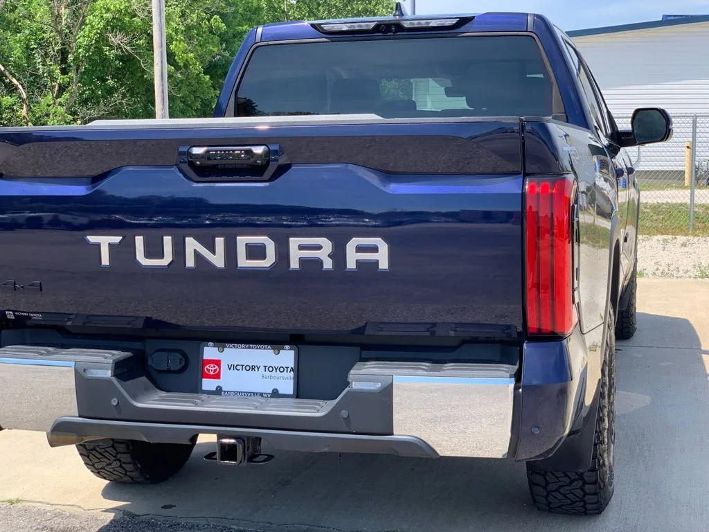Used 2022  Toyota SR5 image 34