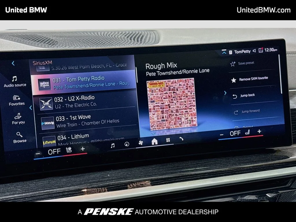 Certified Used 2025 Skyscraper Grey Metallic BMW sDrive40i image 15