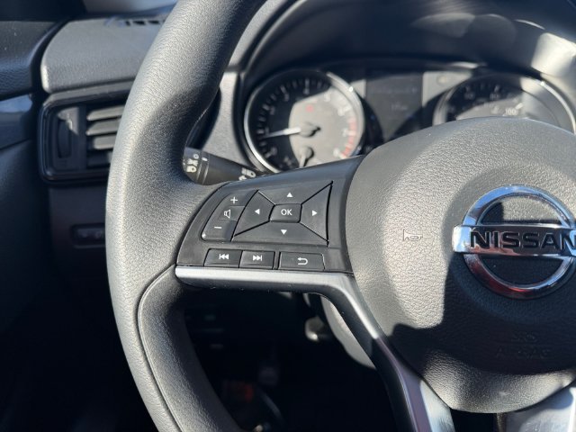 Used 2017 Silver Nissan S image 11